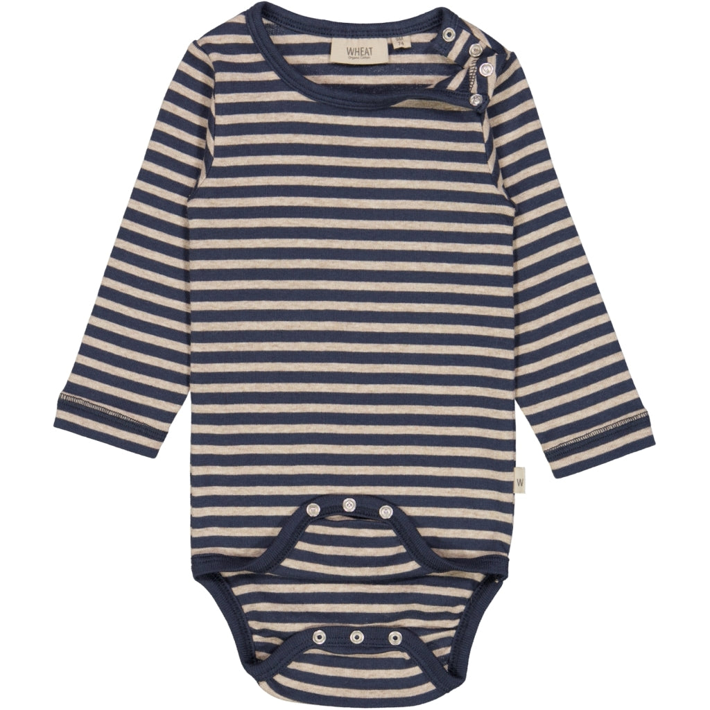 1024x1024-cf50dc0ac4074ada86fd33e929b1715b