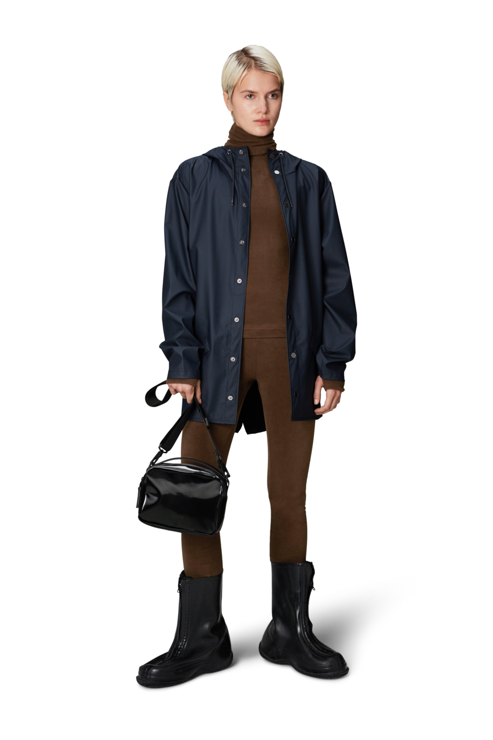 12010_Navy_aw24_women_3