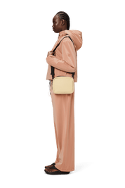 14100_gleam_ss25_women_1