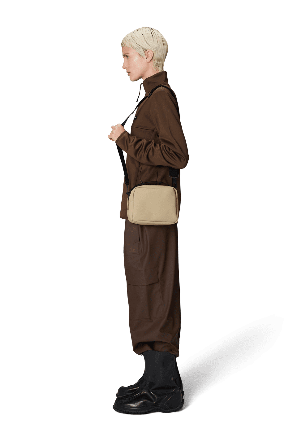 14100_sand_AW24_women_1