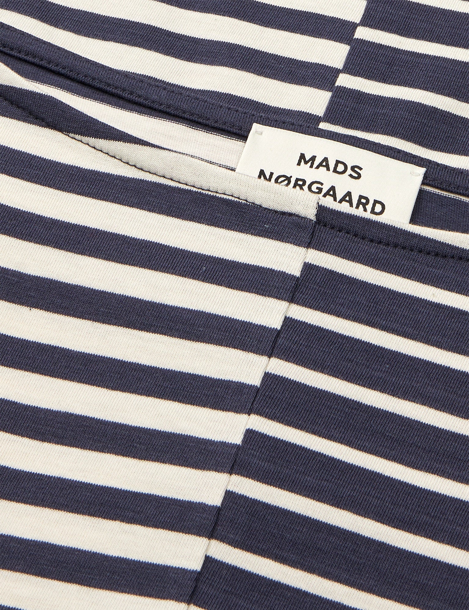 Mads Nørgaard / Soft Single Silke Tee LS / Parisian Night/Vanilla Ice Blo