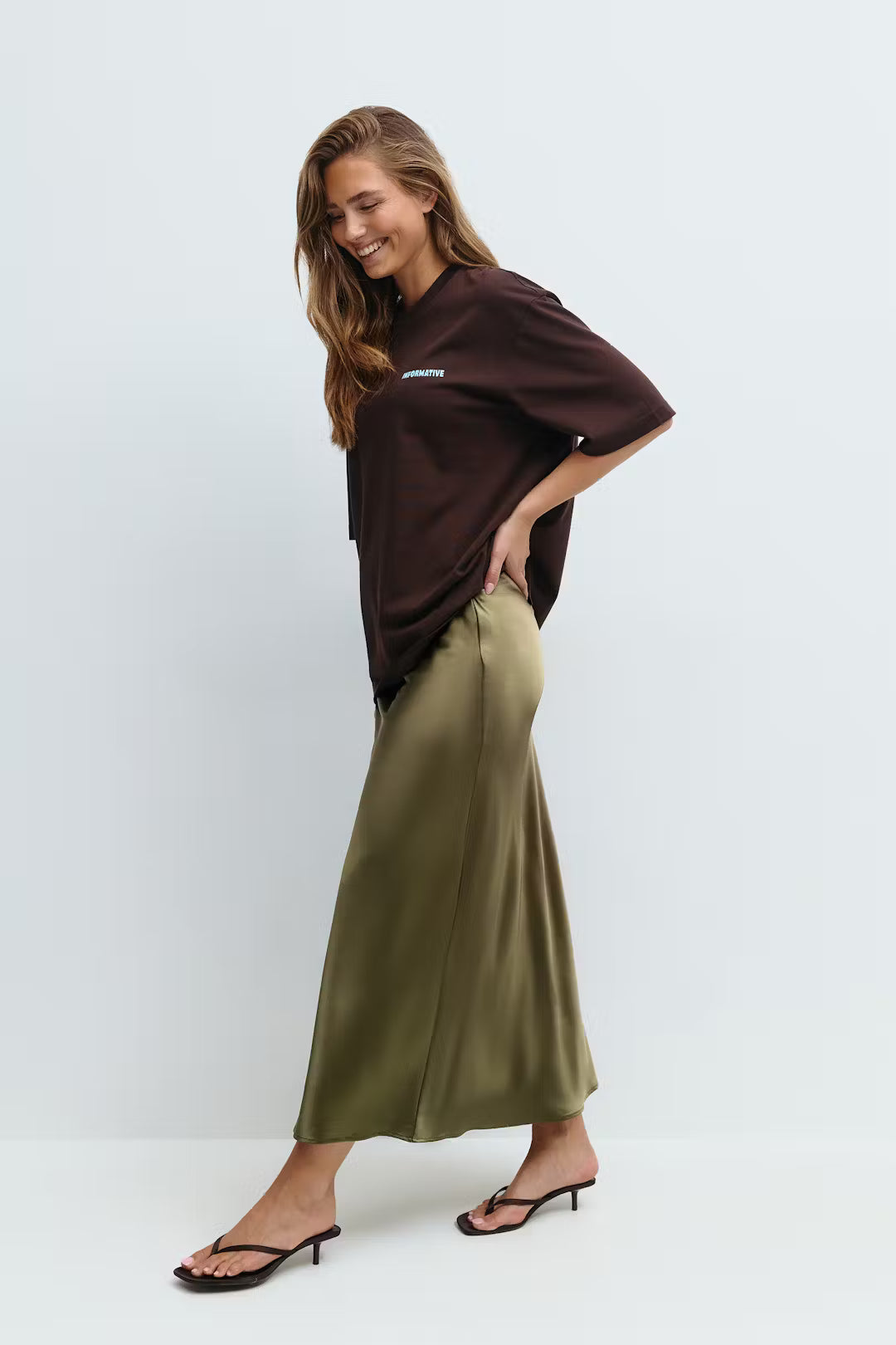 Gina Tricot / Satin skirt / Khaki
