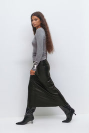 Gina Tricot / Pu skirt / Black