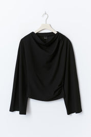 Gina Tricot / Drapy top / Black
