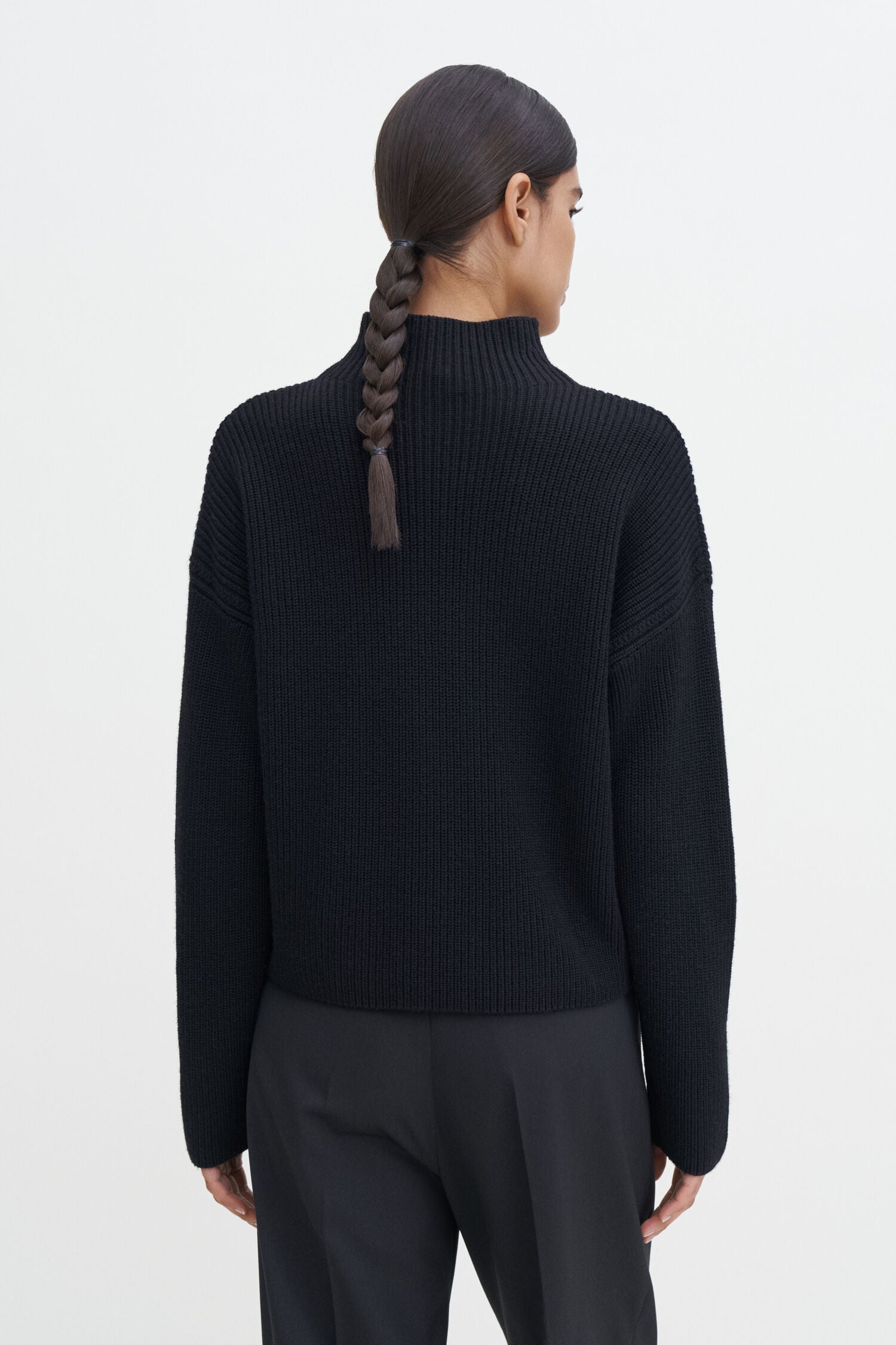 28922-1433-0048-AW24-3