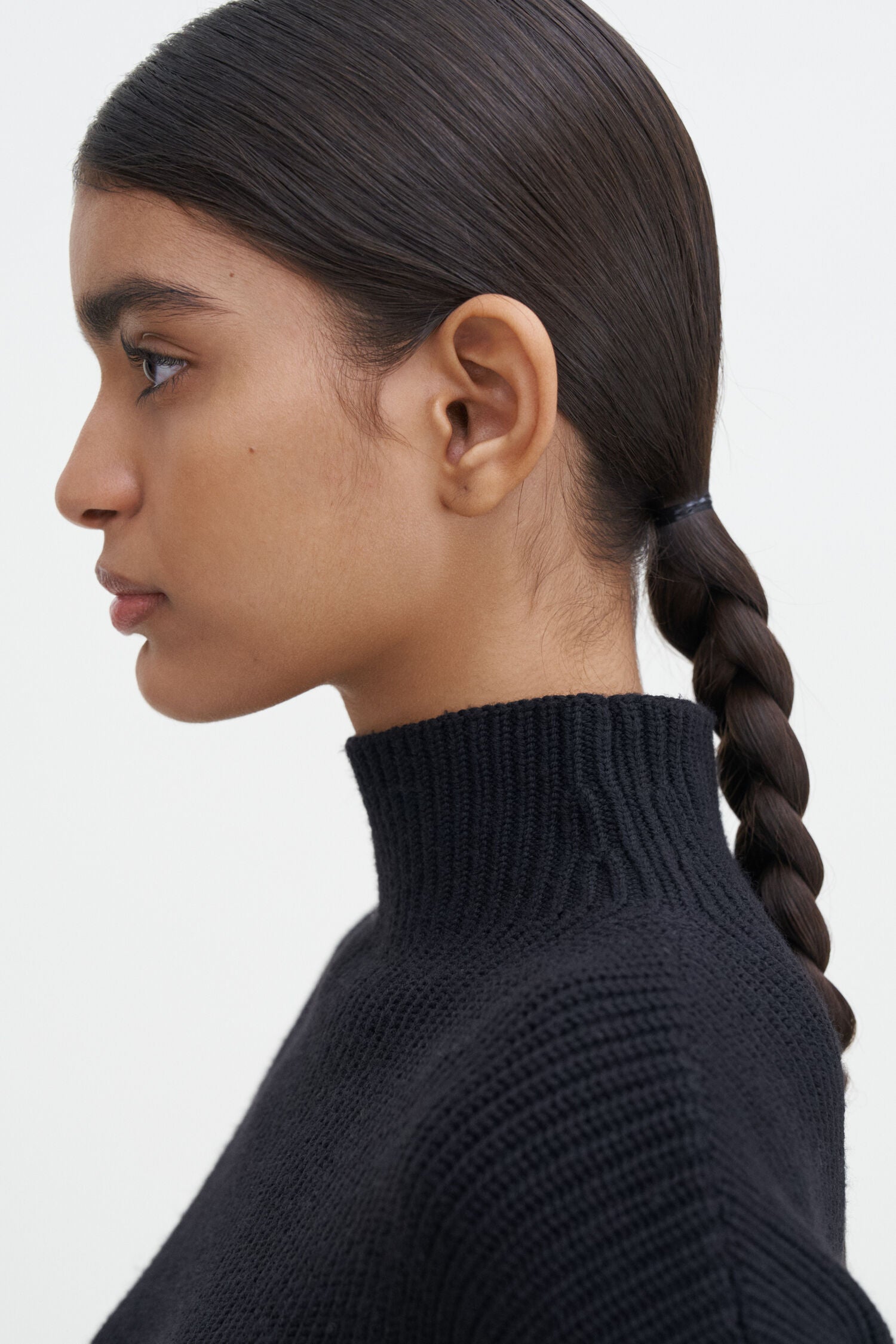 28922-1433-0057-AW24-4