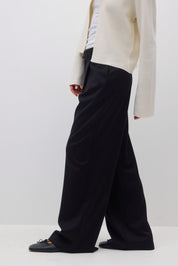 Gina Tricot / High waist wide trousers / Black