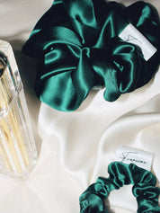 Francine / Seidenscrunchie: Champagner