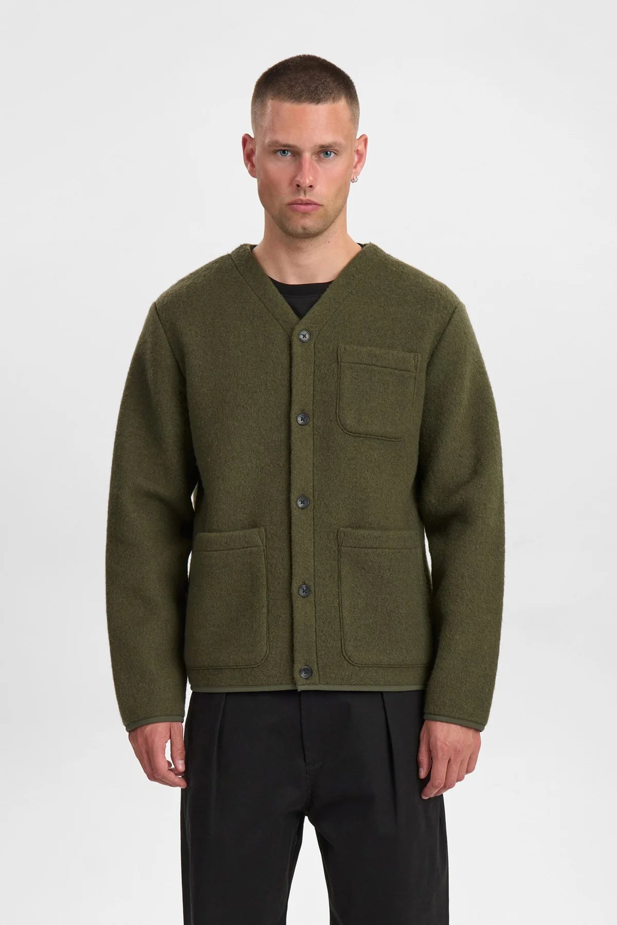 Anerkjendt / AKSIGURD BOILED WOOL OVERSHIRT / Forest night