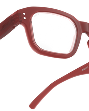 IZIPIZI / #QUOTE READING / Carmine Red