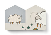 Devin-interactive-book_LW19051_1945_Farm-Sandy_8
