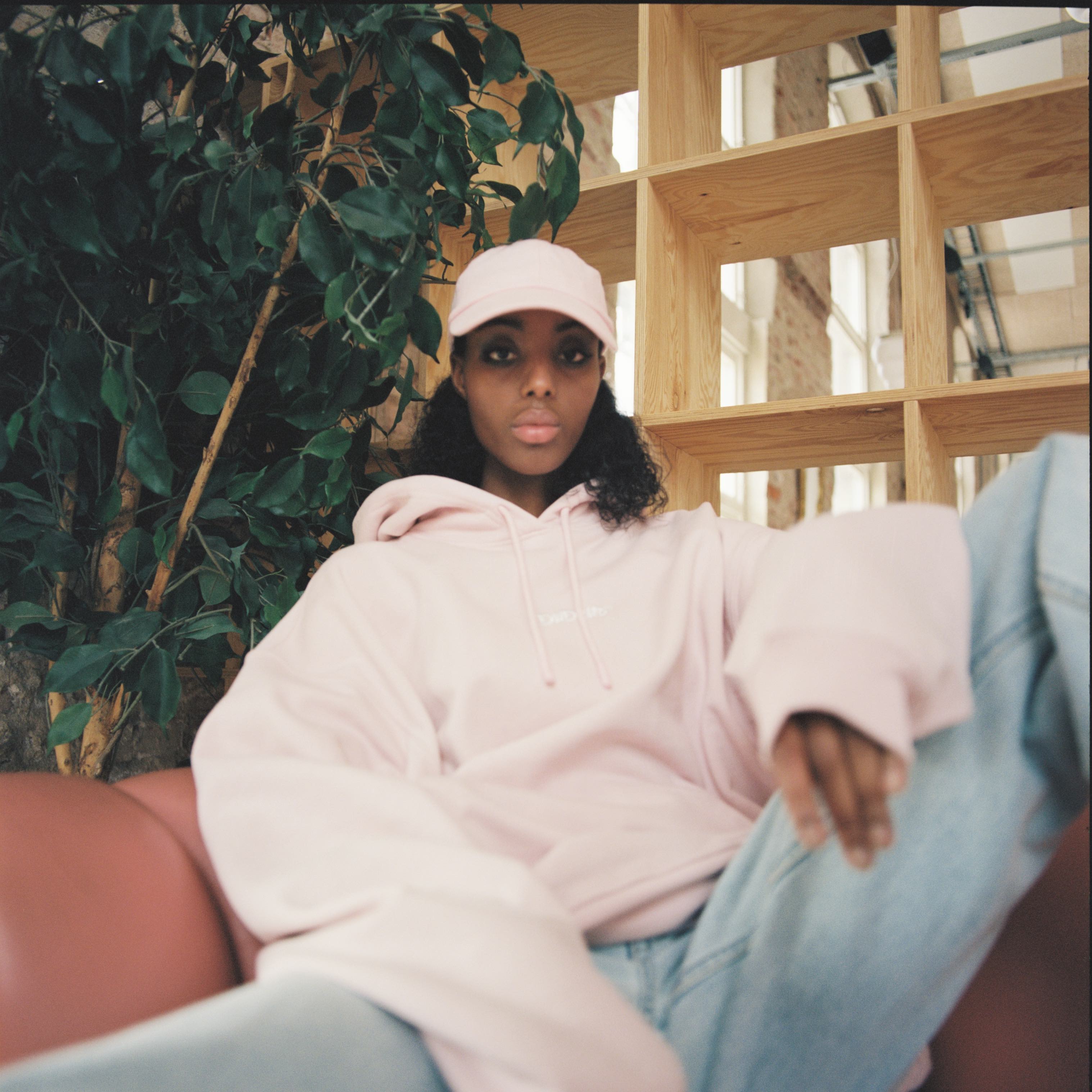 DrDenim_241_LookBook_Analog_3