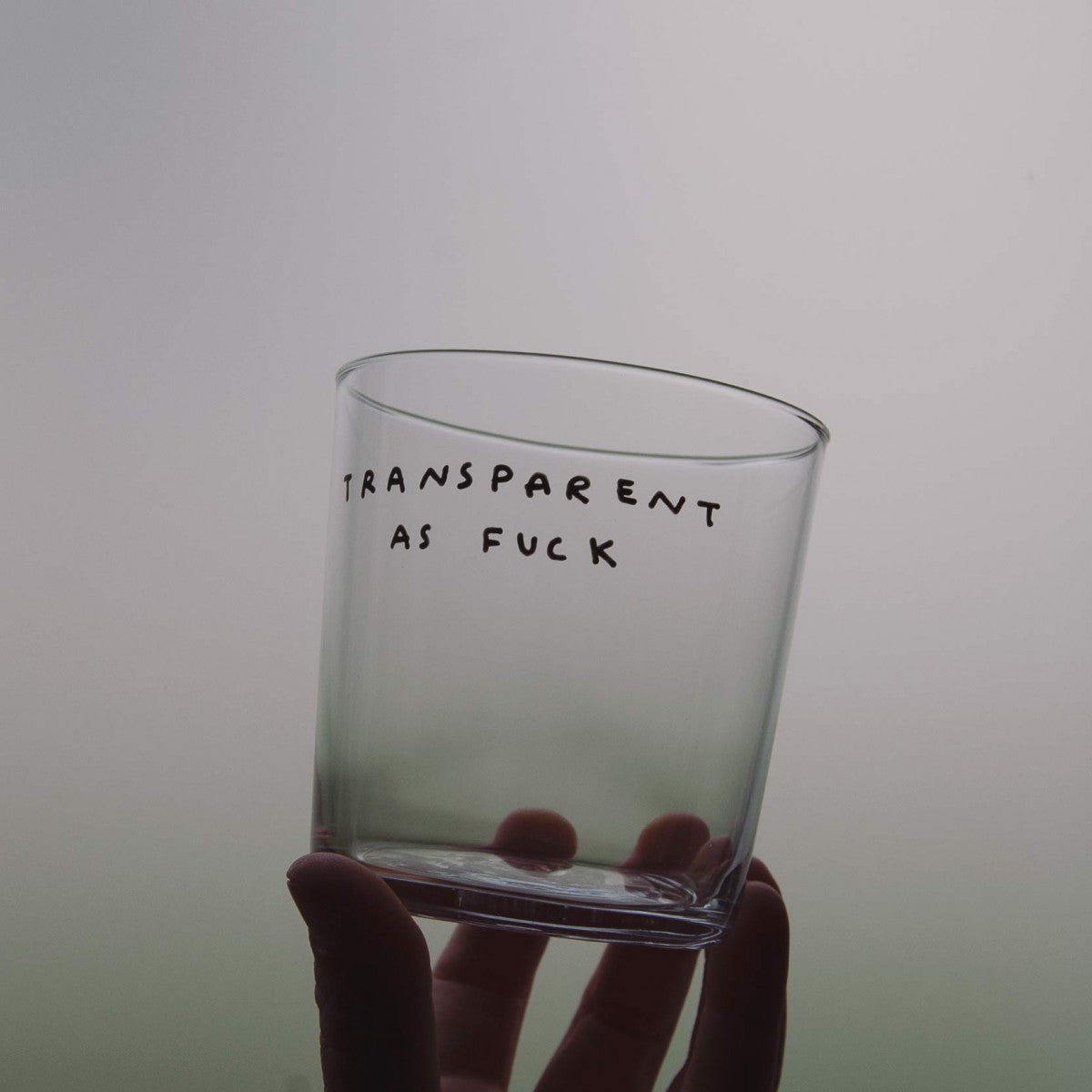 GLAS_TRANSPARENT_01