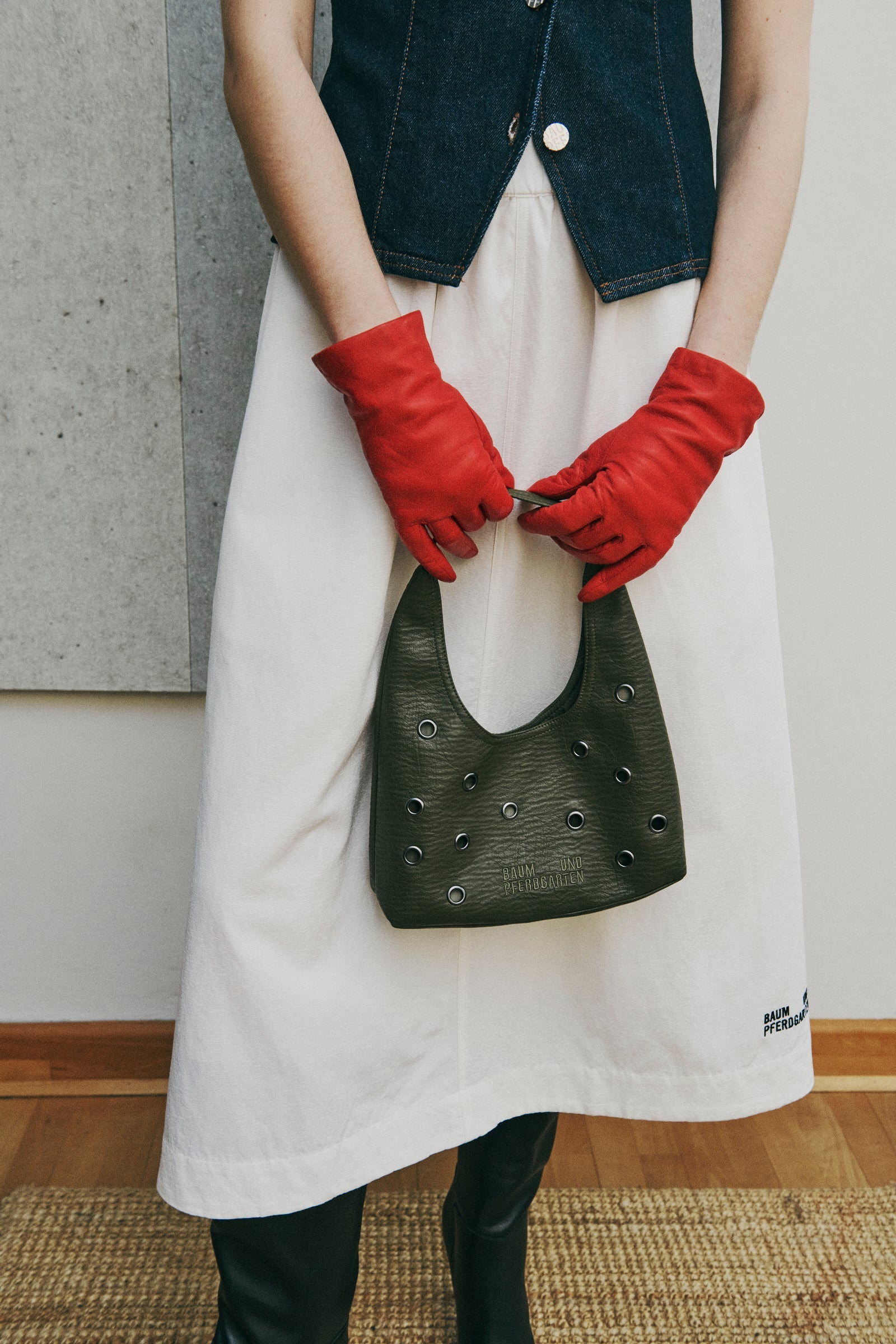 Baum und Pferdgarten / KLEONA Bag / Ivy Green