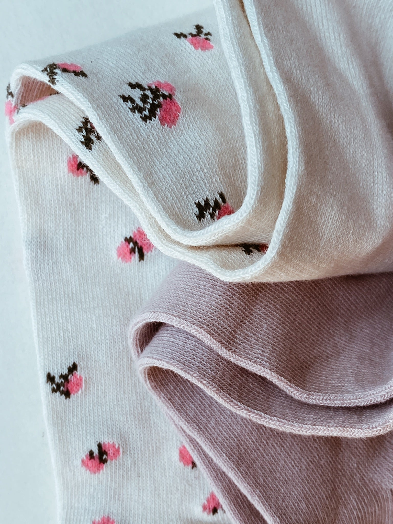 KS2775-ROSE-SMOKE-Main