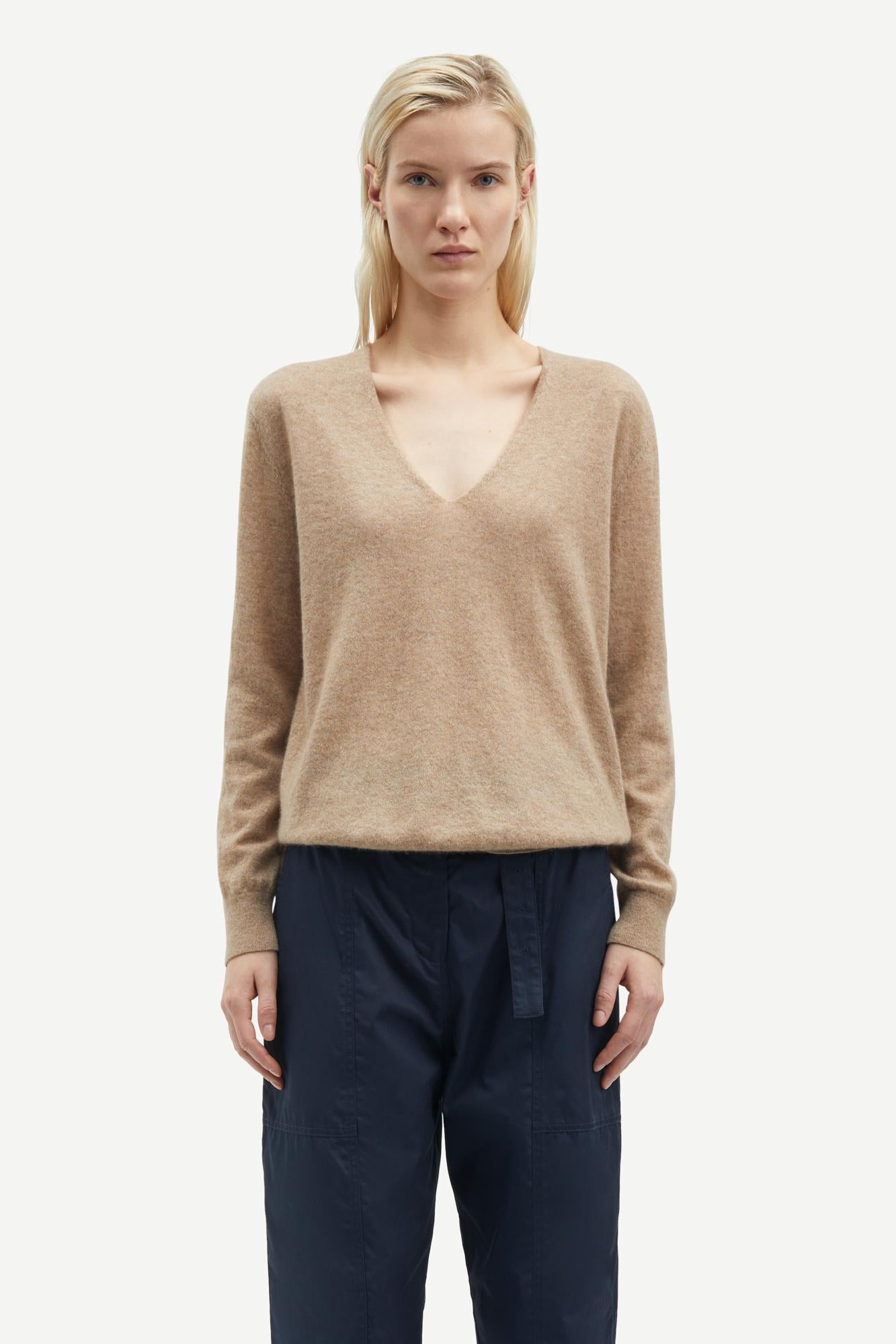 Salorea_V-neck_Sweater_15336_-_KHAKI_MEL-_-_M1