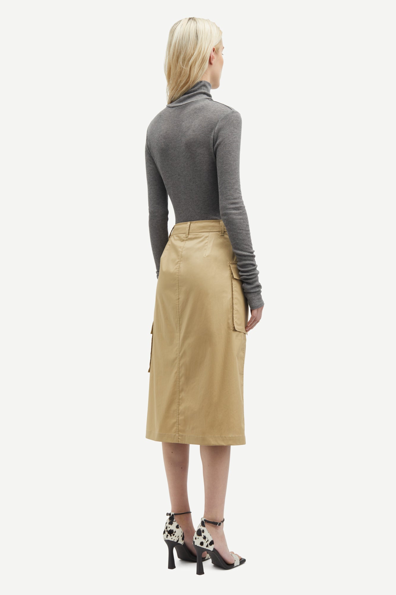 Sasonnet-ls-t-neck-15338-Mid-Grey-Mel-M3