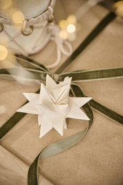 Ib Laursen / Veloursband auf Spule 10 m moosgrün