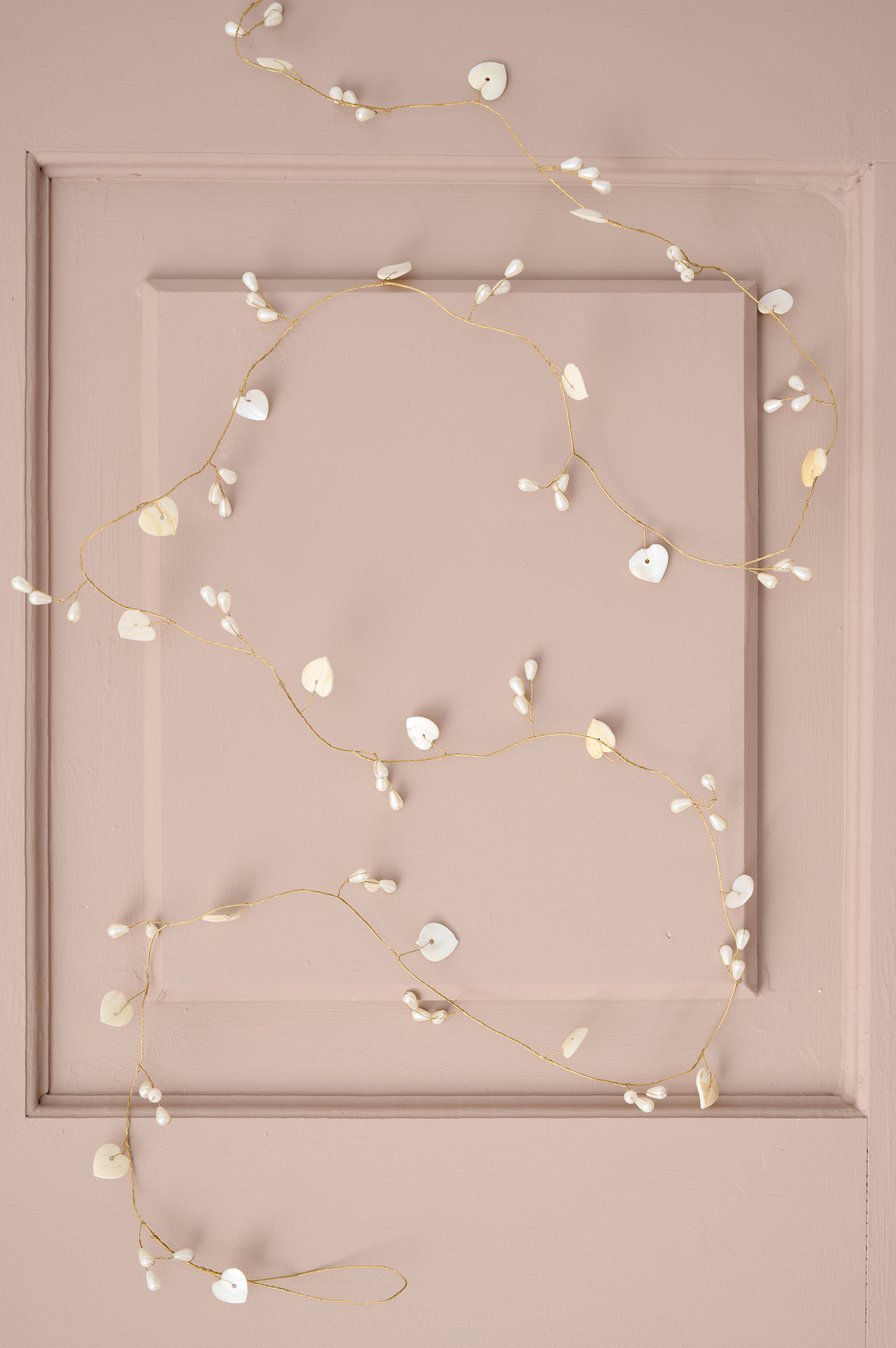 Ib Laursen / Band m/weißen Herzperlen Magic and Wishes