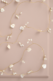 Ib Laursen / Band m/weißen Herzperlen Magic and Wishes