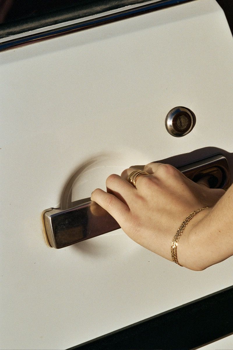 auguste_wrap_ring_carlo_bracelet_goldhp-2