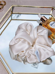 Francine / Seidenscrunchie: Champagner