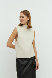 mbyM_Ecom_2220-2
