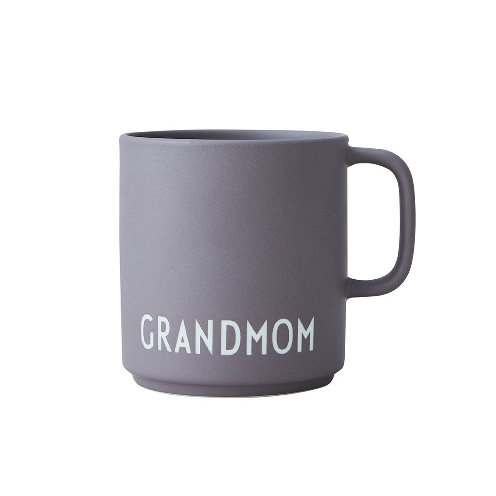 10101008DPGRANDMOMJ4BnsXNDl2UGw