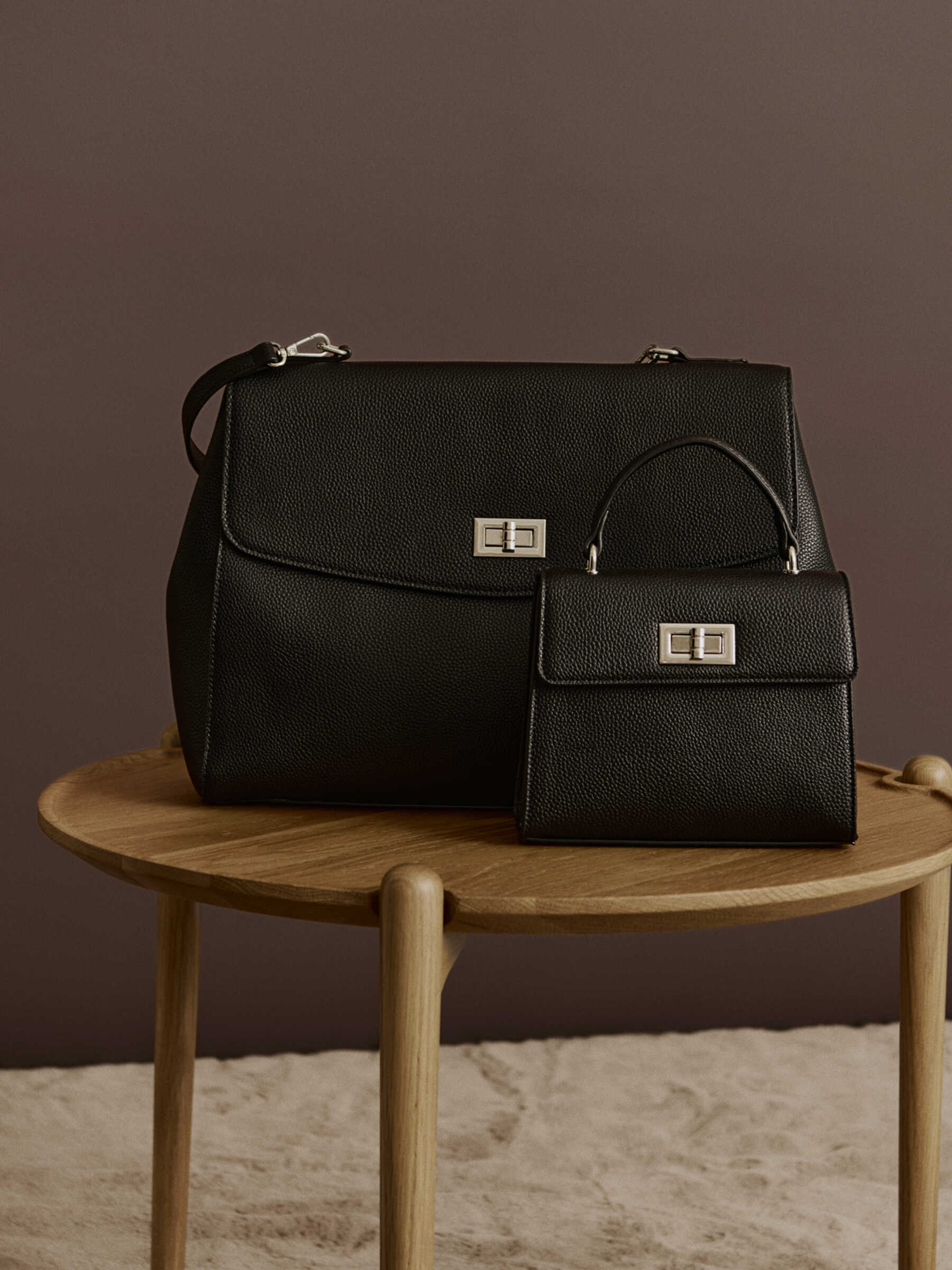 Rosemunde / RBSanya Medium Top Handle Bag / black silver