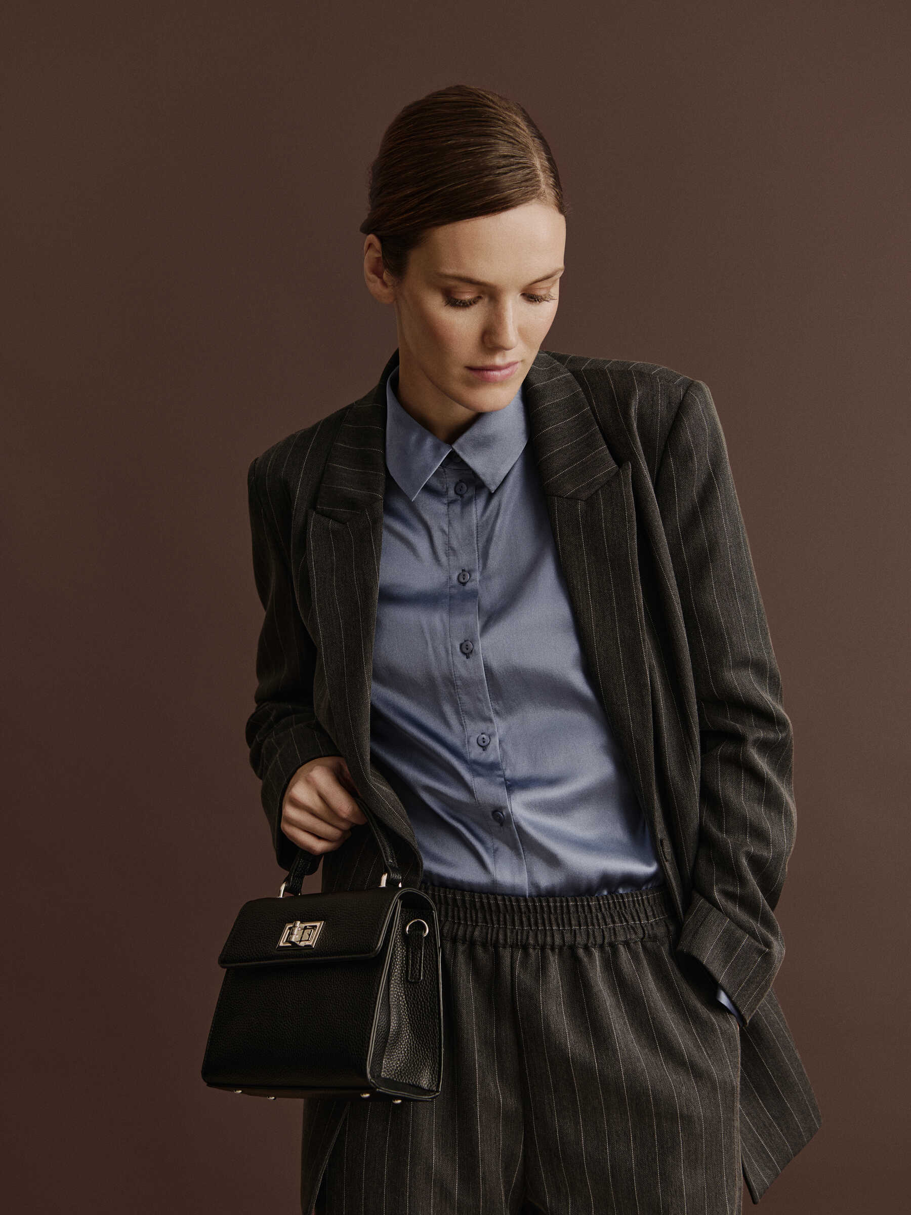 Rosemunde / RBSanya Medium Top Handle Bag / black silver