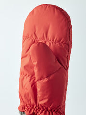 Hestra / Otra / Light red