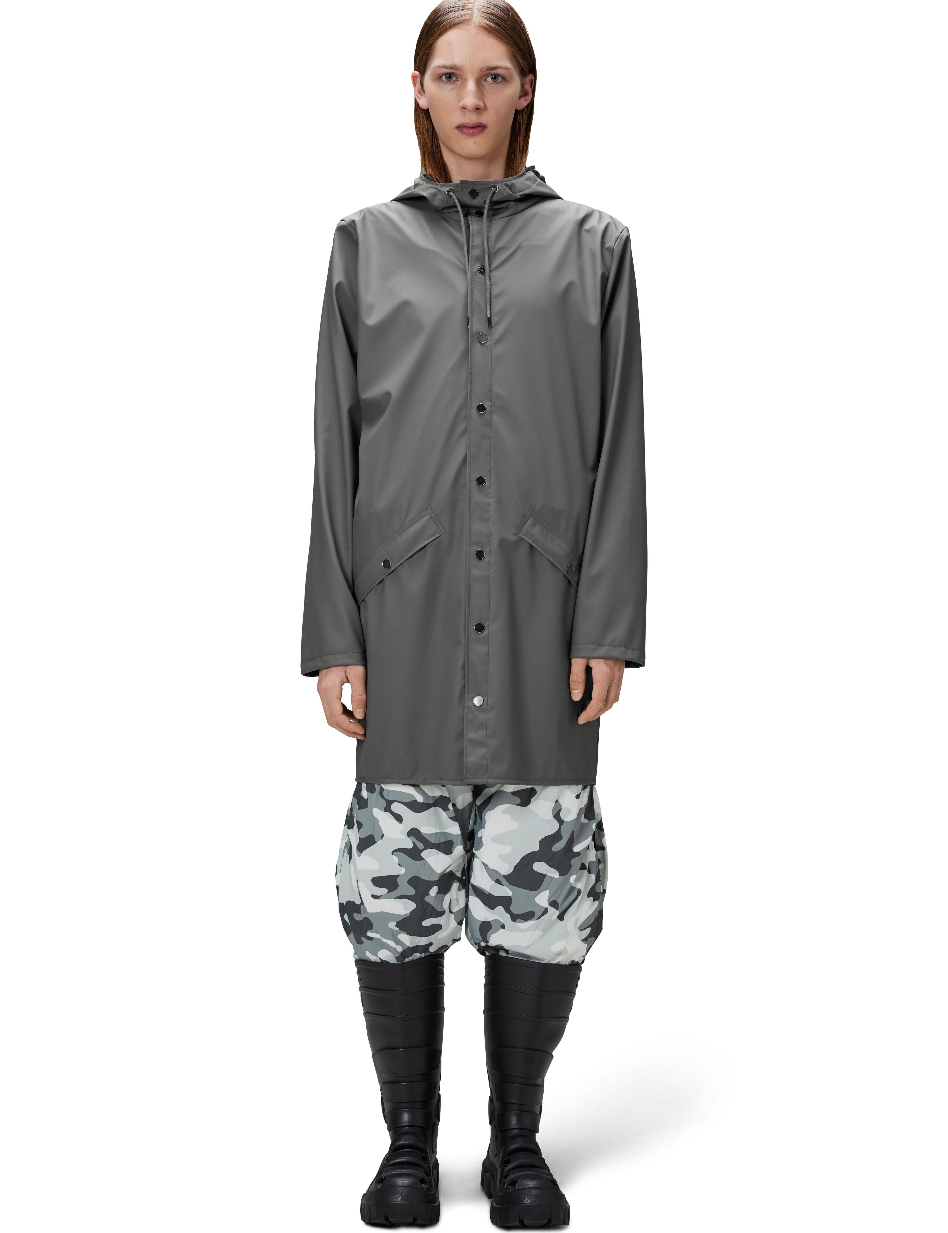 12020_grey_men_1