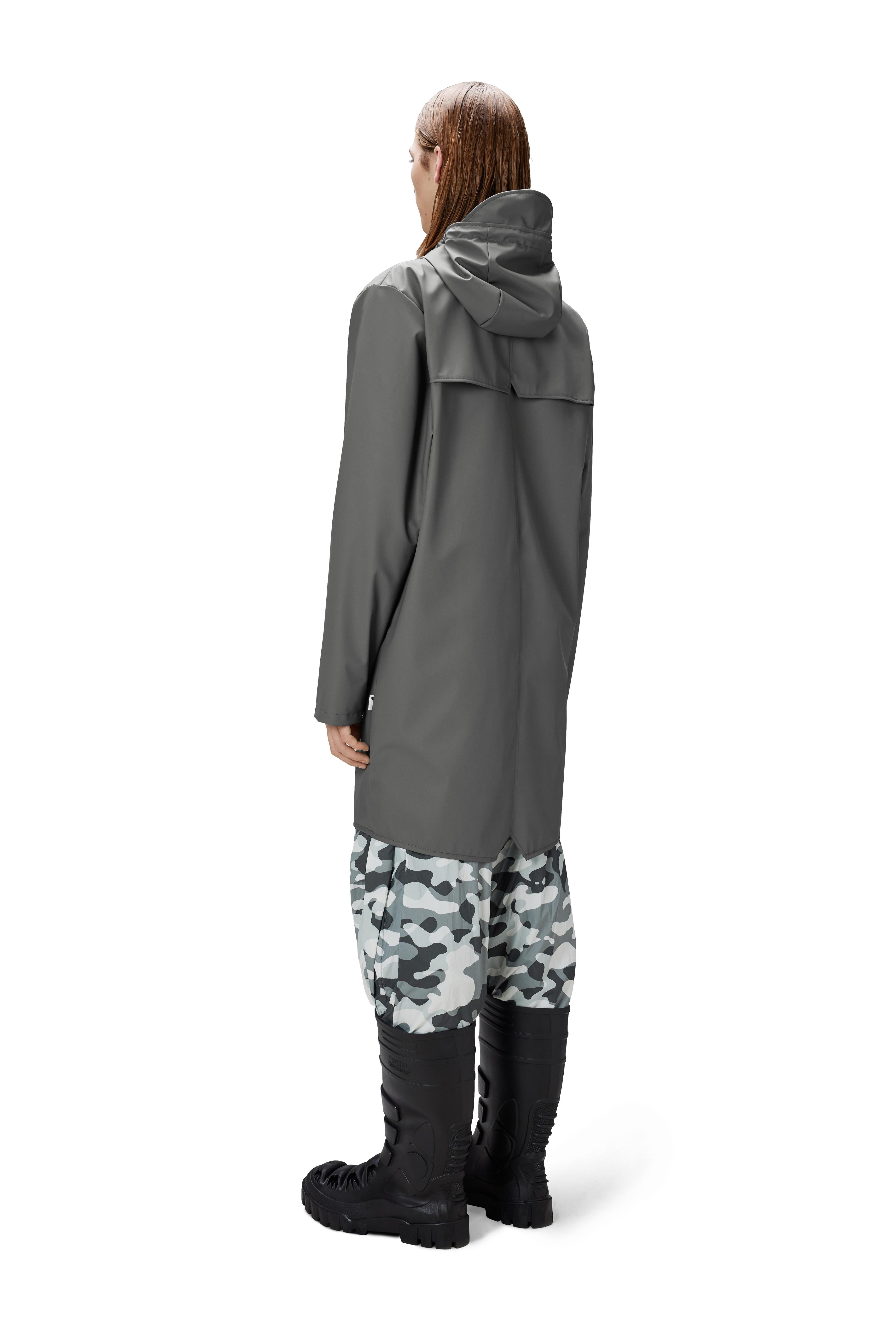 12020_grey_men_2