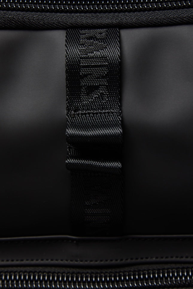 13800_black_4