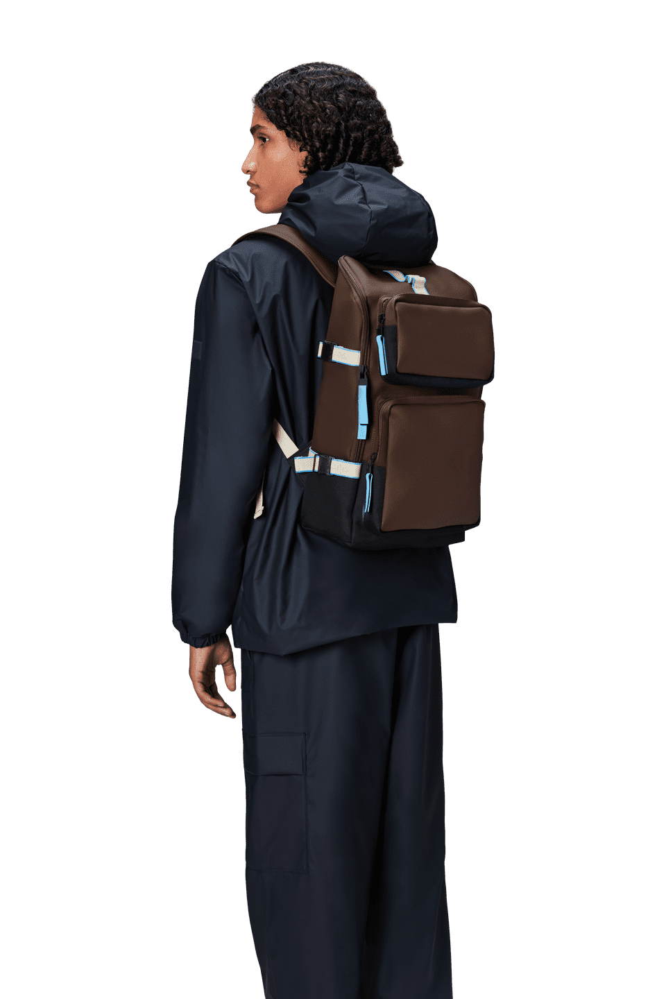 14330_frame_AW24_men_1