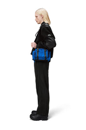 14370_waves_men_1