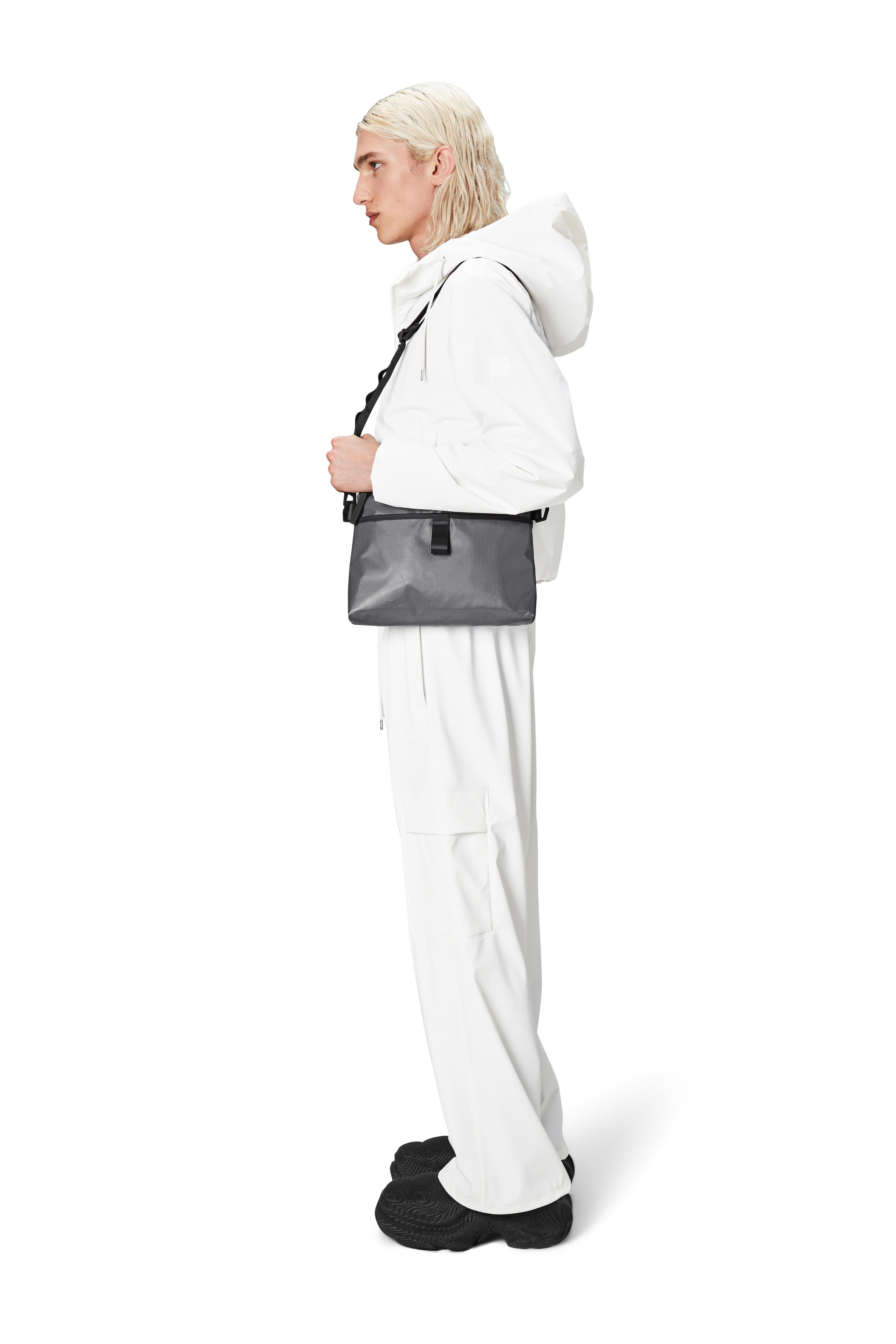 14780_grey_men_1