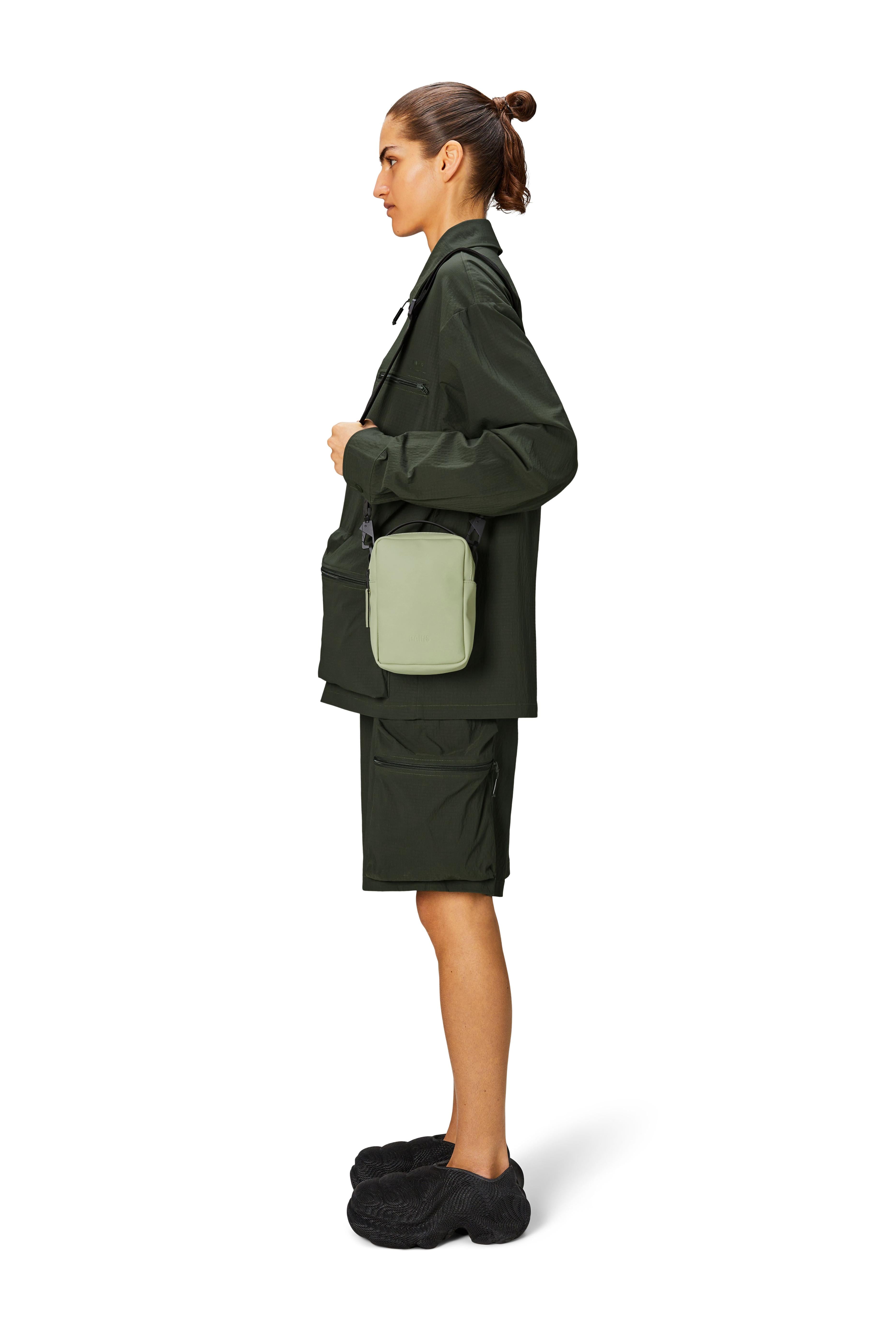14920_earth_women_1