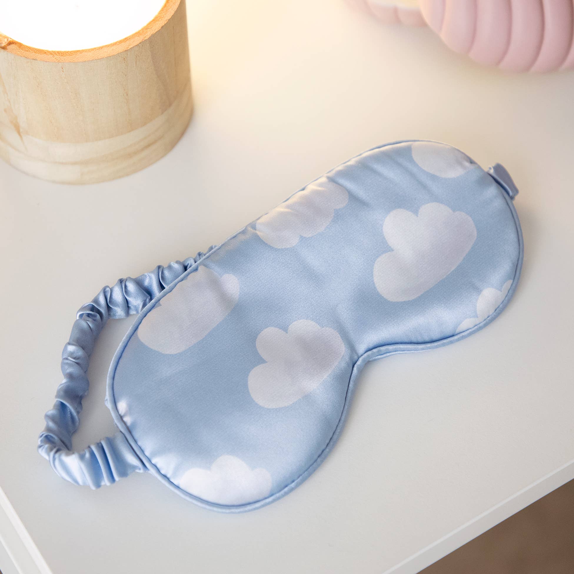 Helio Ferretti - CLOUDY DREAM MASKE HF