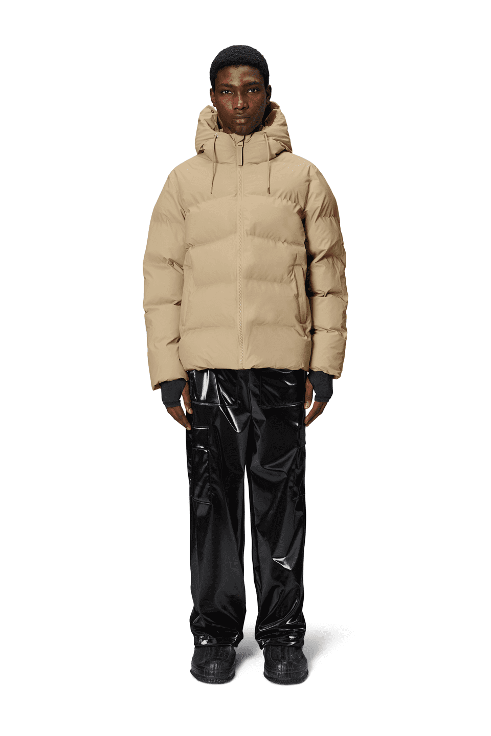 15120_sand_aw24_men_1