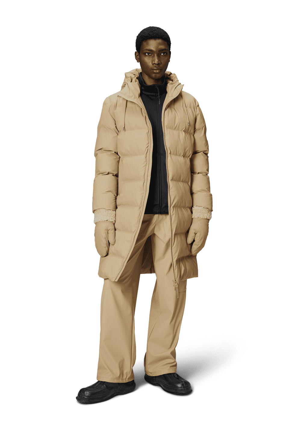 15130_sand_aw24_men_3