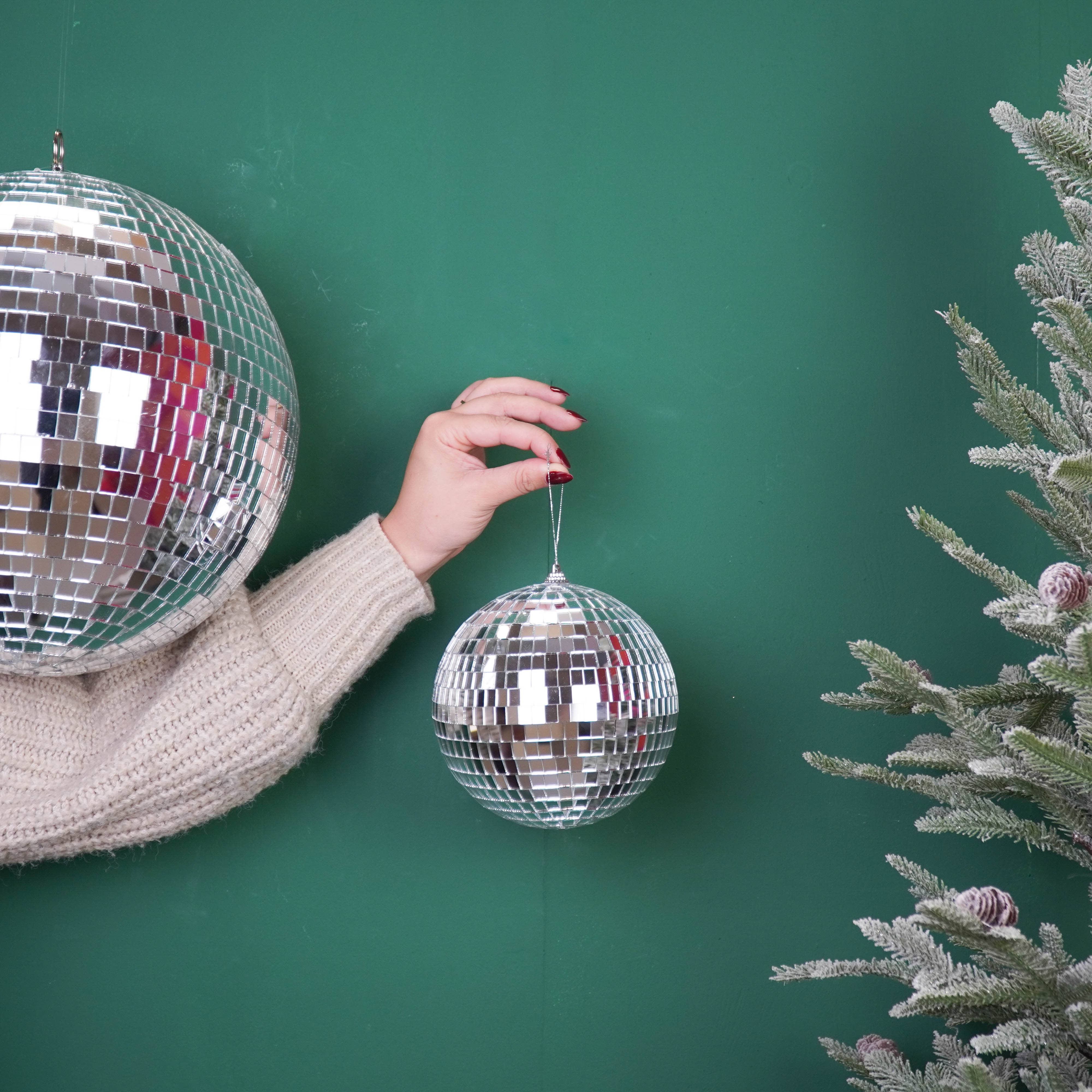 Weihnachtsdekoration - Weihnachtsanhänger - Discokugel - Schaumstoff - Silber - 15x15x15cm