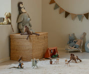 Maileg / Pony, Mittel