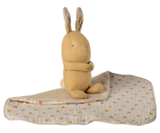 Maileg / Lullaby Friends, Hase, Mini – Cremegelb