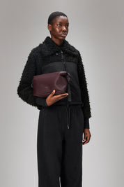 Rains / Hilo Wash Bag W3 / Depth