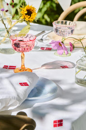 Ib Laursen / Stoffserviette m/dänischer Flagge weiß