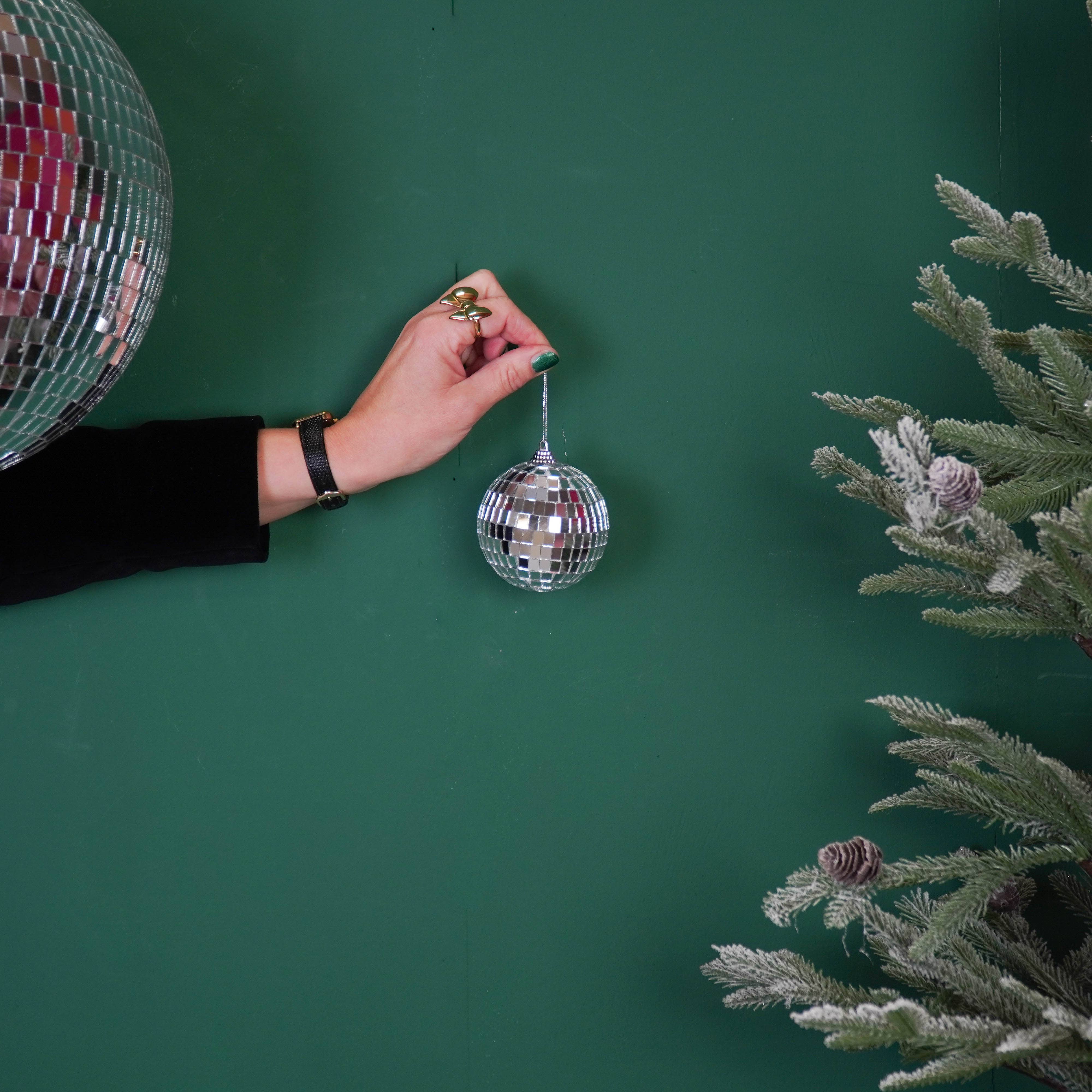 Weihnachtsdekoration - Weihnachtsanhänger - Discokugel - Schaumstoff - Silber - 8x8x8cm