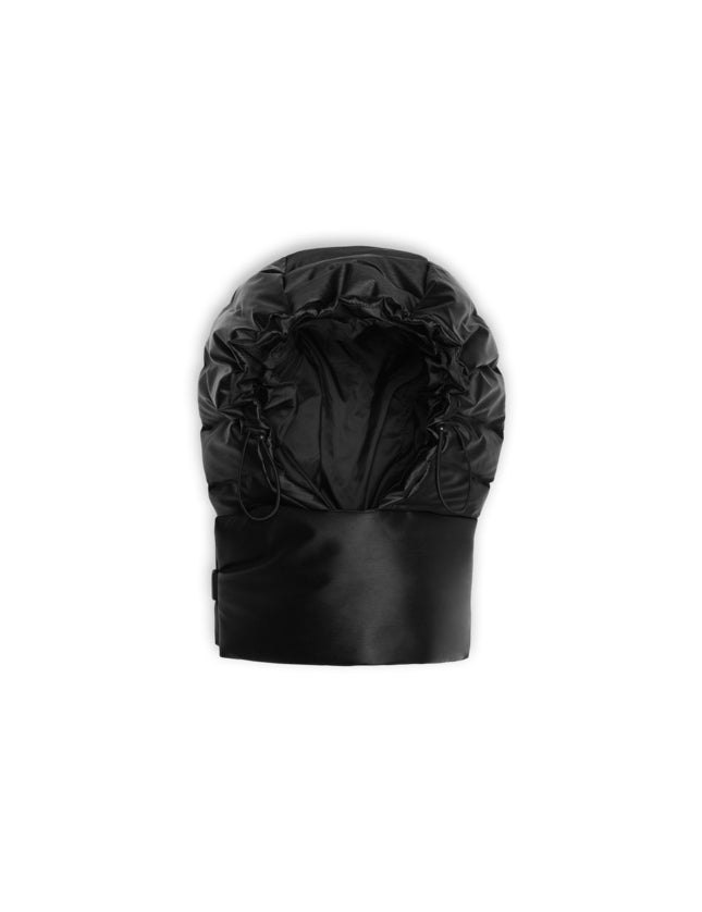20190_black_1