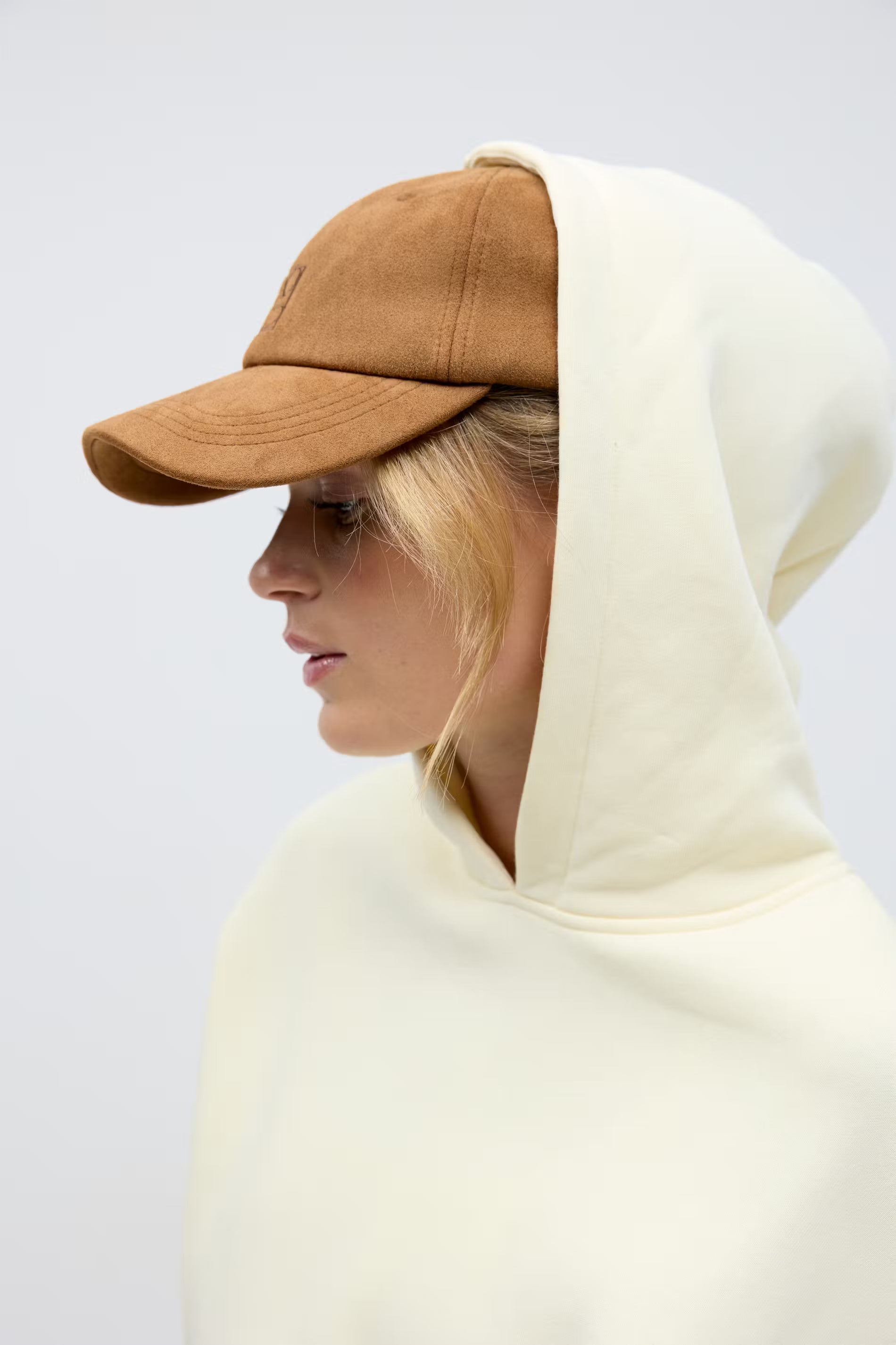 Gina Tricot / Basic original hoodie / Flan