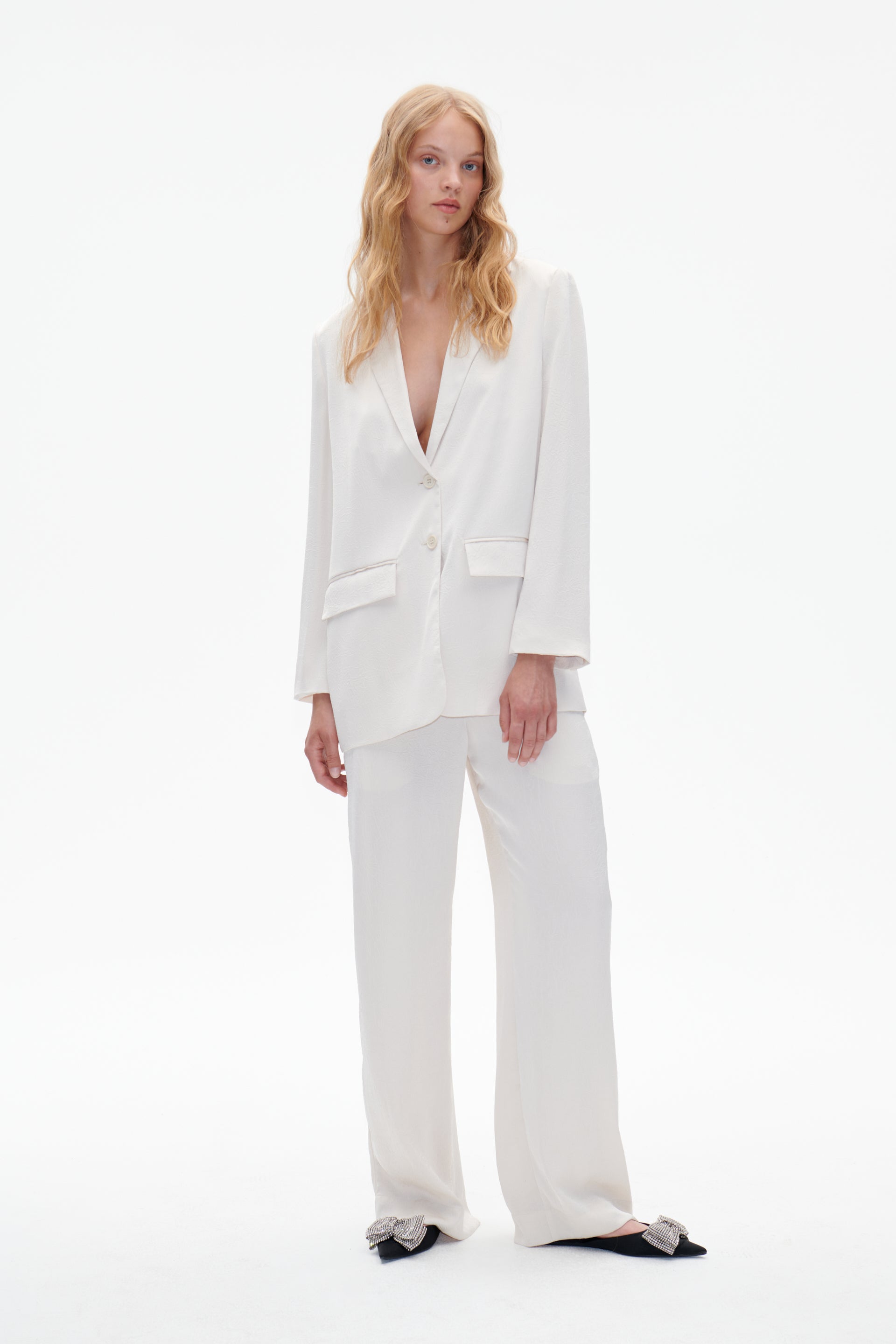 23485_1138_Lookfront